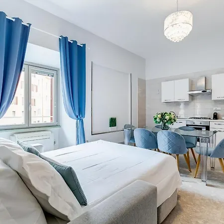 Trevi Fountain - New! - Your Italian Holidays *