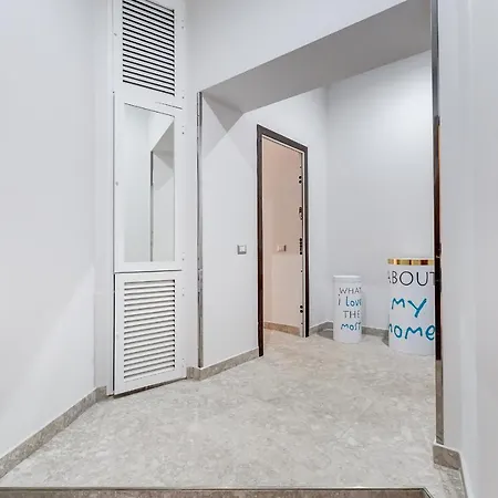Apartment Trevi Fountain - New! - Your Italian Holidays