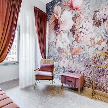 Apartment Trevi Fountain - New! - Your Italian Holidays *