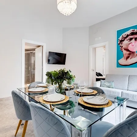 Apartment Trevi Fountain - New! - Your Italian Holidays